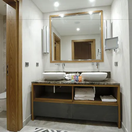 Regnum Escana Отель