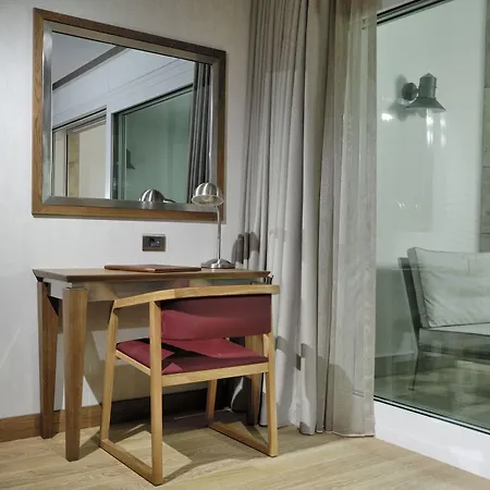 Regnum Escana Otel 3*