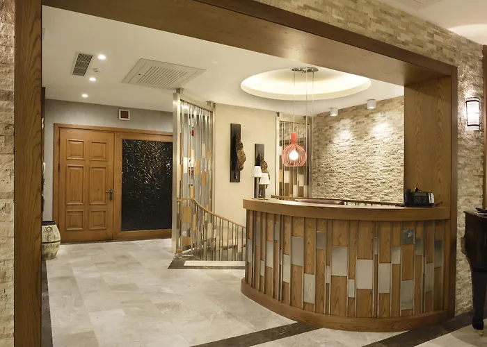 Regnum Escana Hotel 3*